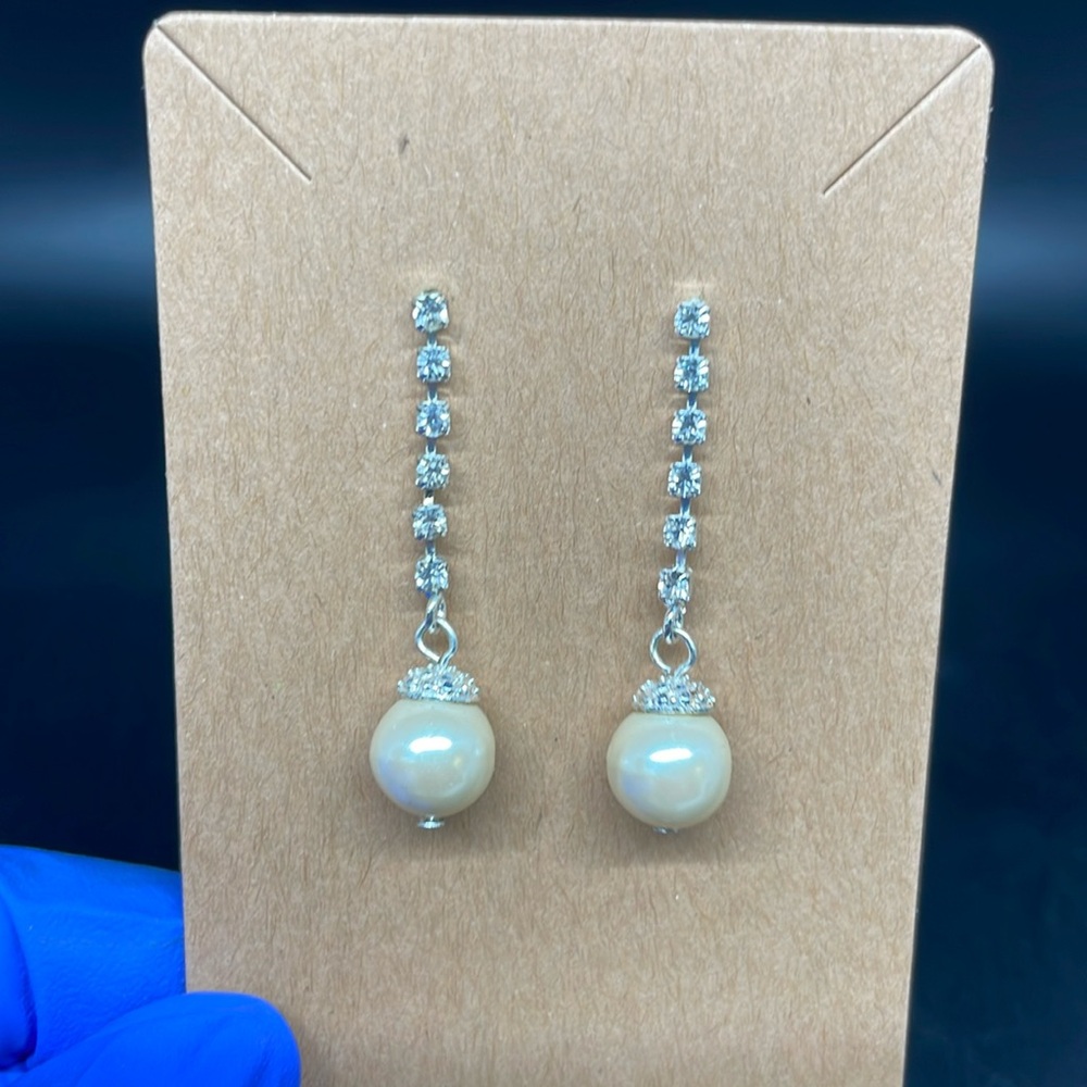 Vintage pearl rhinestone drop earrings